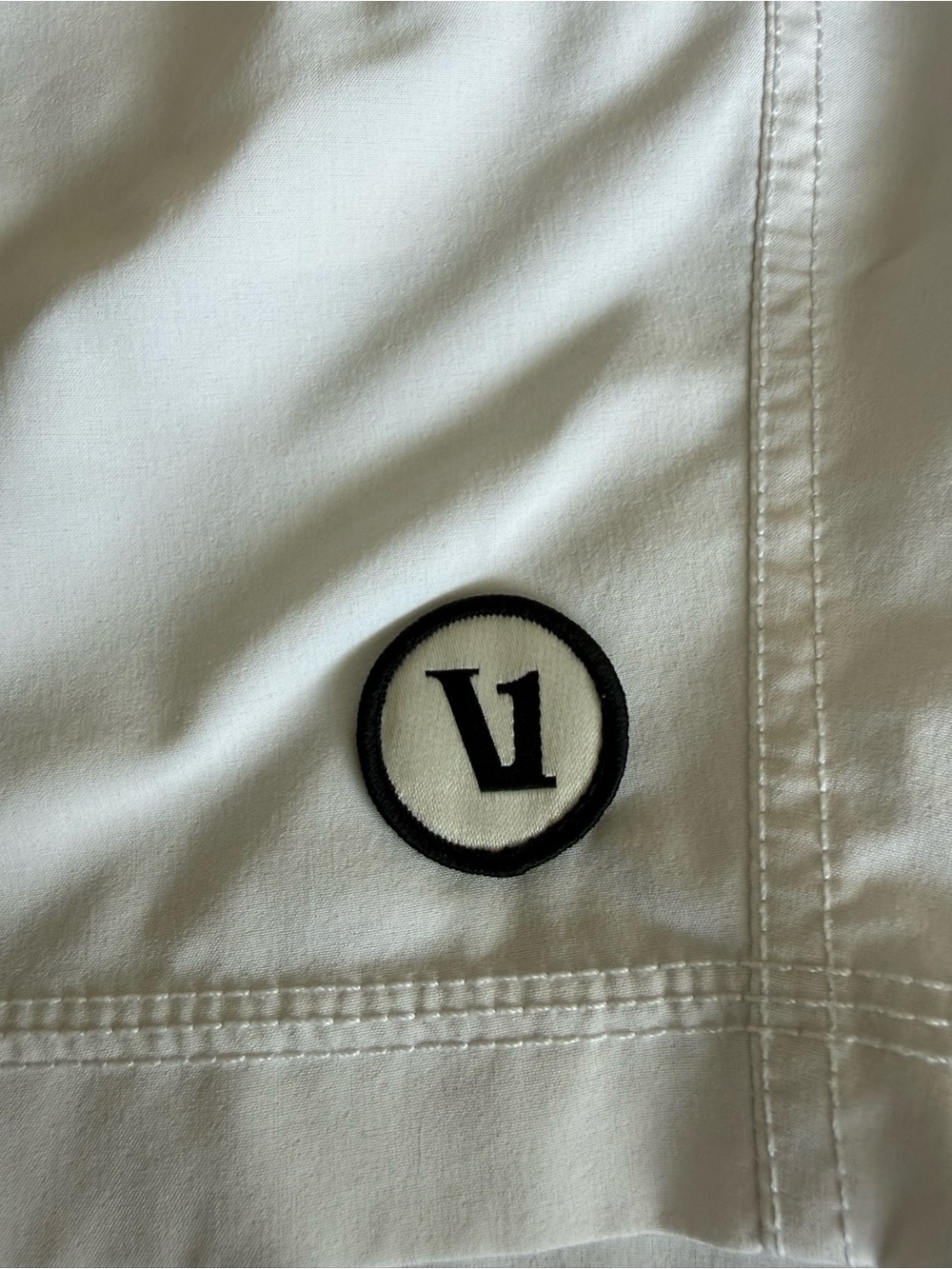 VUORI Kore Shorts White (lined) 7”- Excellent Condition - Size Large - Picture 3 of 7